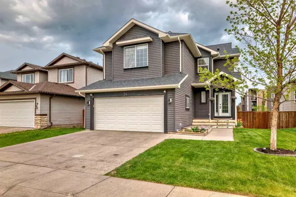 74 Canals CIR Southwest, Airdrie, AB T4B 2Z7