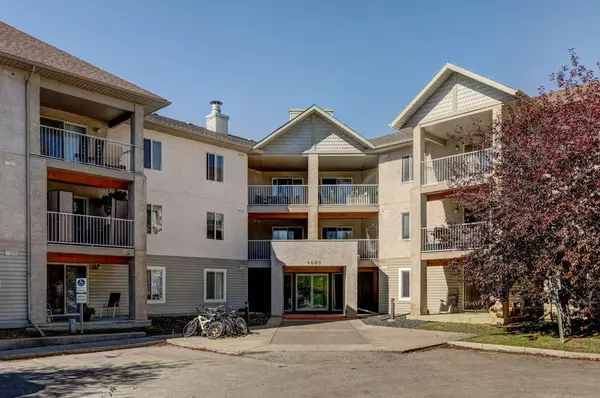 Calgary, AB T3G 5N5,4000 Citadel meadow PT NW #204