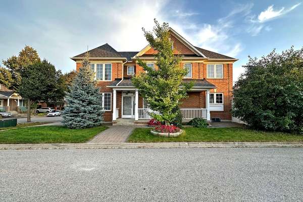 Markham, ON L6C 2M7,61 Sarum CRES