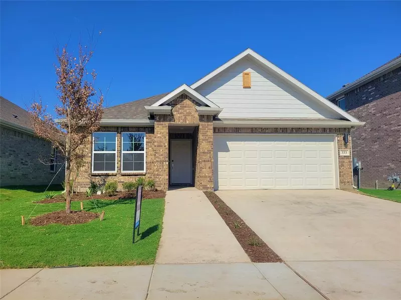 333 Sun Harvest Drive, Royse City, TX 75189