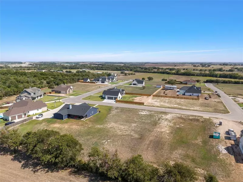 28 Pareya Circle, West, TX 76691