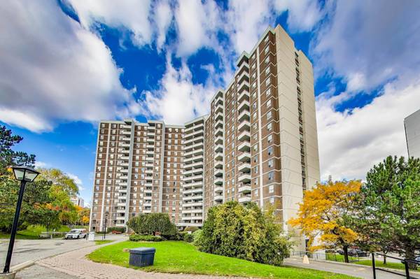 10 Edgecliff Golfway #403, Toronto C11, ON M3C 3A3