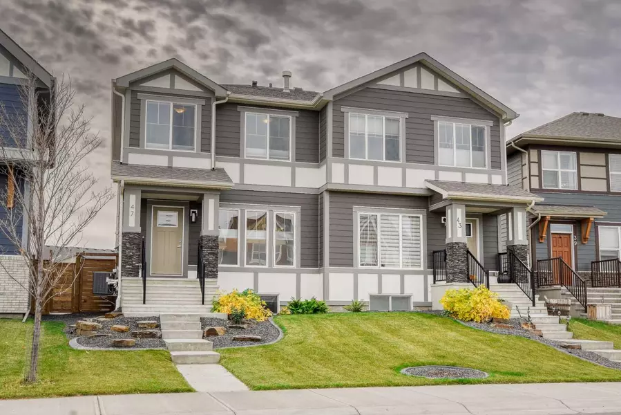 47 Magnolia WAY Southeast, Calgary, AB T3M 3E4