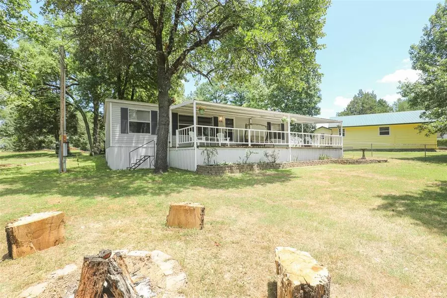 429751 E 1148 Road, Porum, OK 74455