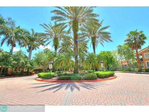 4812 N State Road 7  #105,  Coconut Creek,  FL 33073