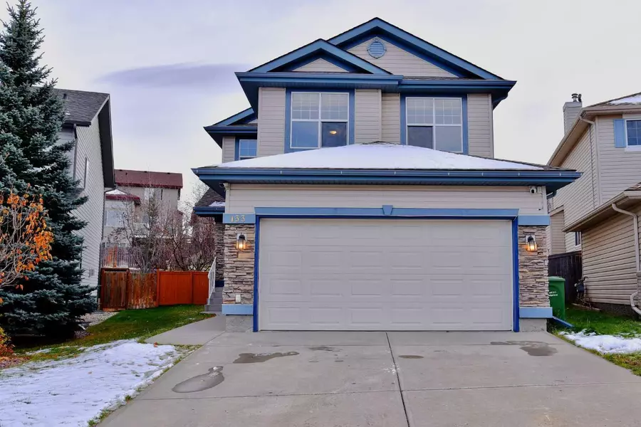 133 Panamount CT Northwest, Calgary, AB T3K 5S1