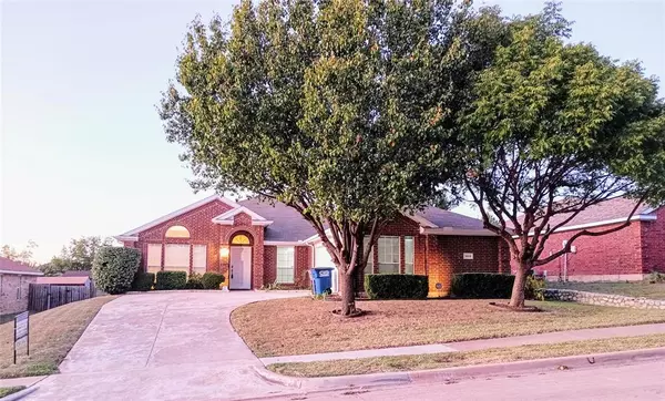 3510 Pennsylvania Avenue, Sachse, TX 75048