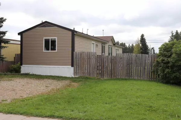 810 52 Street, Edson, AB T7E 1K4