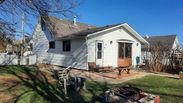 Drumheller, AB T0J0Y2,1111 2 AVE West