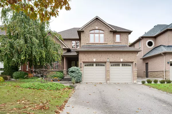 16 Winterport CT, Richmond Hill, ON L4C 9V6