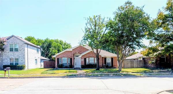 Rowlett, TX 75088,4214 Evinrude Drive