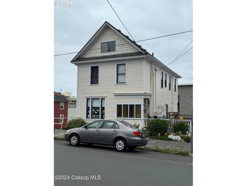 1178 Franklin, Astoria, OR 97103