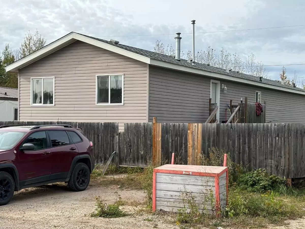 Whitecourt, AB T7S1K3,64 Westview Trailer Court