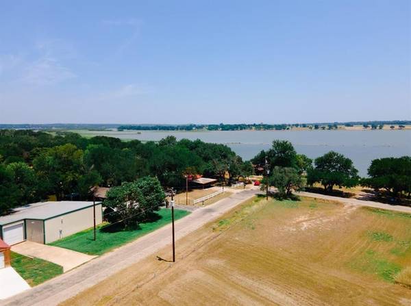 4001 Greenbrook Street, Granbury, TX 76048