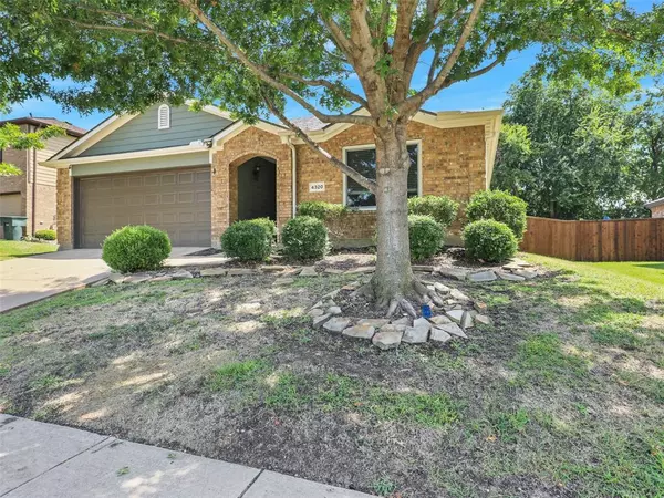 4320 W Raven Drive, Sherman, TX 75092