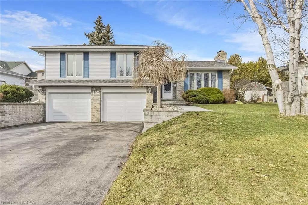 Loyalist, ON K7N 1W9,103 NICHOLSON CRES