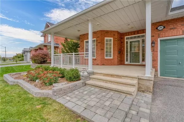 Kingston, ON K7K 7J8,1295 WATERSIDE WAY