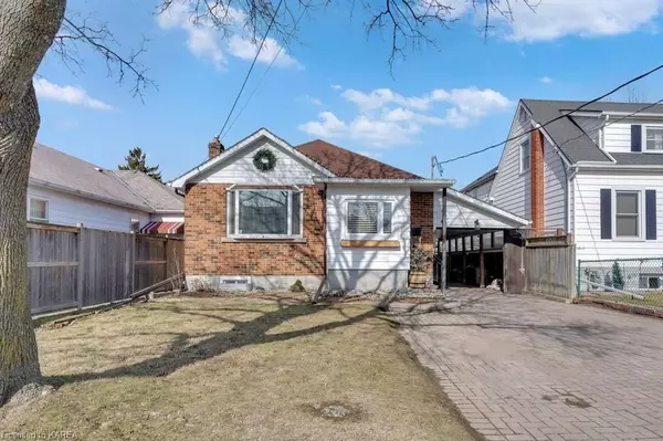 Kingston, ON K7L 1M1,47 CARRUTHERS AVE