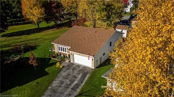 Greater Napanee, ON K7R 3W2,151 SHORELINE CRES