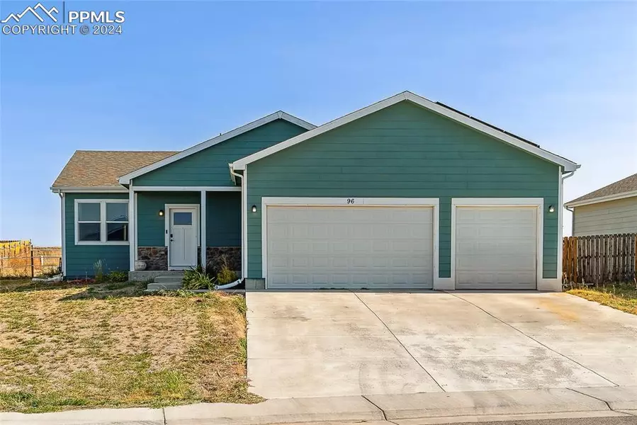 96 S 4th AVE, Deer Trail, CO 80108