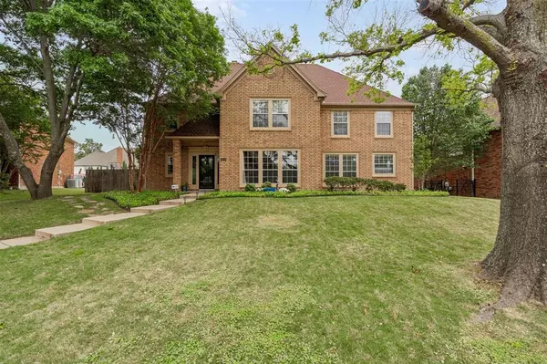 5109 Dewdrop Lane, Fort Worth, TX 76123