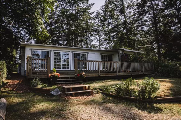 Salt Spring, BC V8K 1B5,992 Walkers Hook Rd