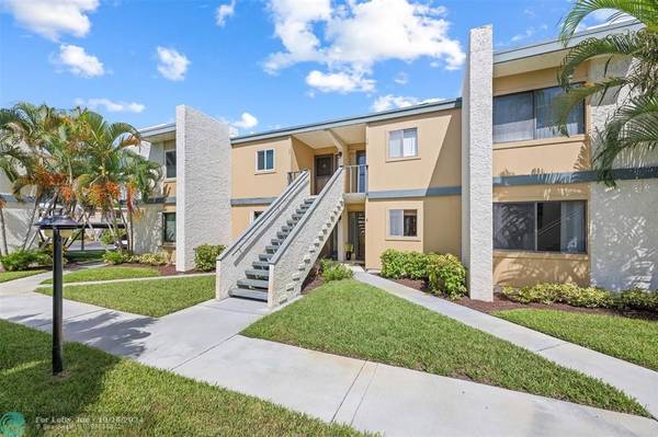 Jensen Beach, FL 34957,1500 NE 13th Ter  #G-8