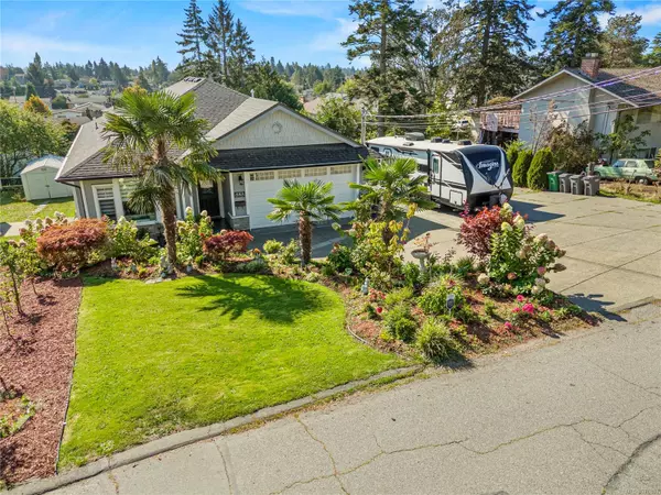 555 Leaside Ave, Saanich, BC V8Z 2K9