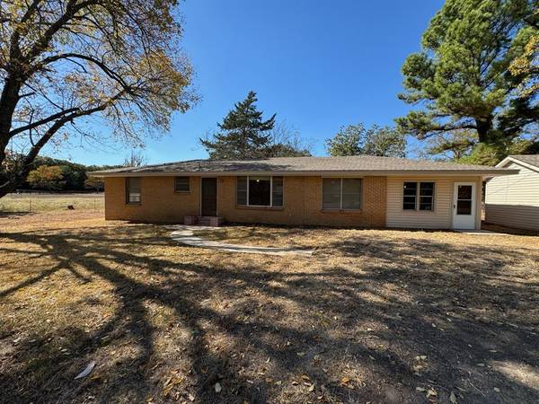 2904 Fm 1753, Denison, TX 75021