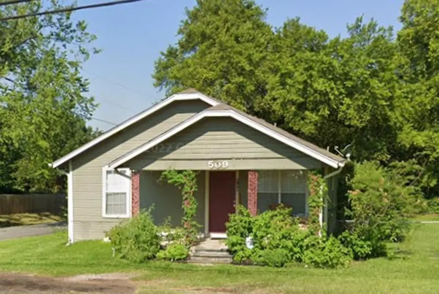 509 NW 19th Street, Paris, TX 75460