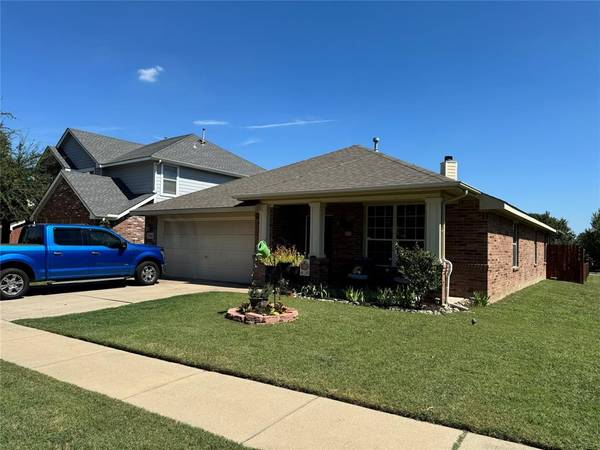 5908 Westgate Drive, Fort Worth, TX 76179