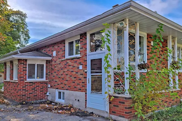 Richmond Hill, ON L4C 4M1,267 Elgin Mills Bsmt RD W