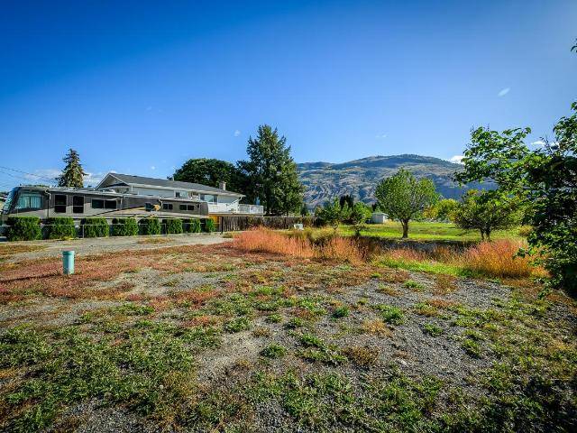 Kamloops, BC,2533 ELSTON DRIVE