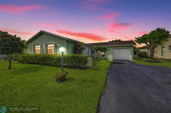 Lake Worth, FL 33467,7359 N PINE PARK Drive