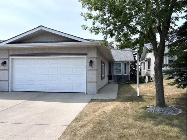 101 Arbour Cliff Close Northwest, Calgary, AB T3G 3W6