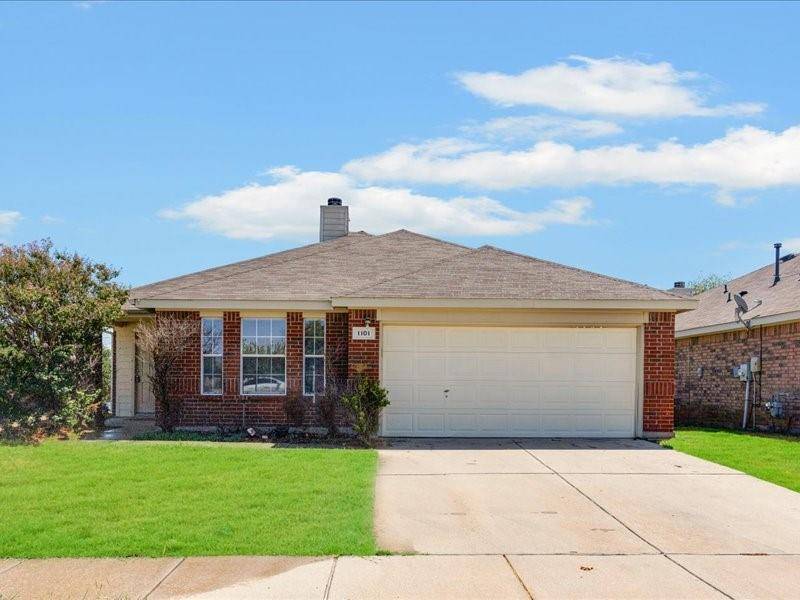 1101 Roping Reins Way, Fort Worth, TX 76052