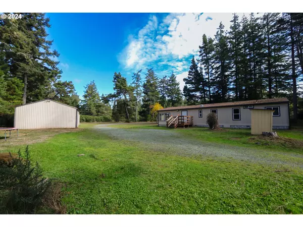 57660 SEVEN DEVILS RD, Bandon, OR 97411