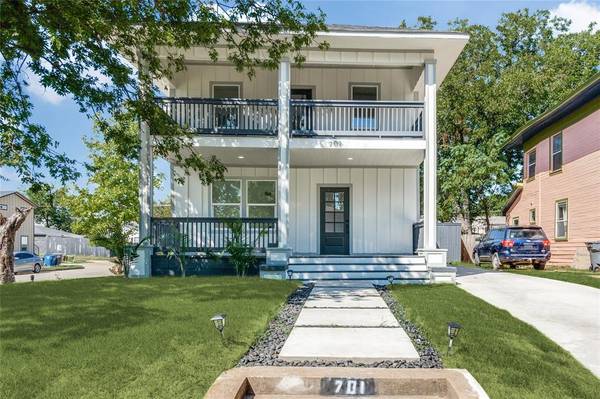 701 Woodlawn Avenue, Dallas, TX 75208