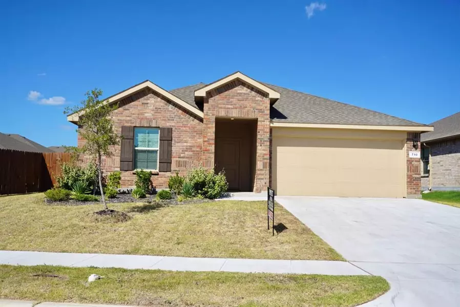 710 Peighton Drive, Cleburne, TX 76033