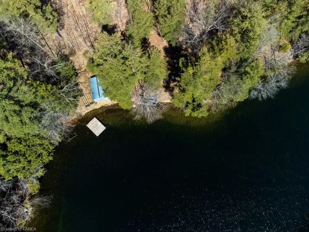 South Frontenac, ON K0H 1T0,272 IAWAH ROAD RD