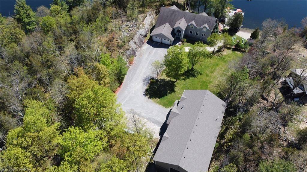 South Frontenac, ON K0H 2L0,5058 ROCK CLIFF LN