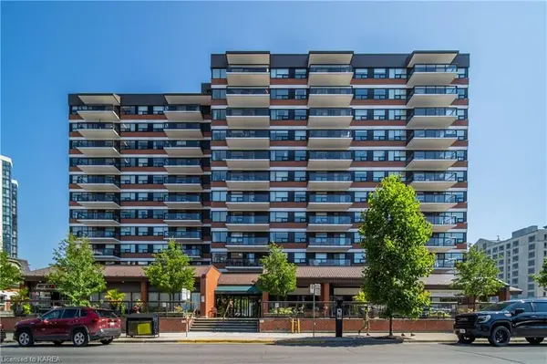 Kingston, ON K7L 2Y6,165 ONTARIO ST #303