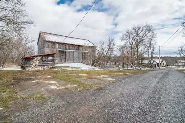 Lennox & Addington, ON K0K 3N0,3289 COUNTY ROAD 6 N/A