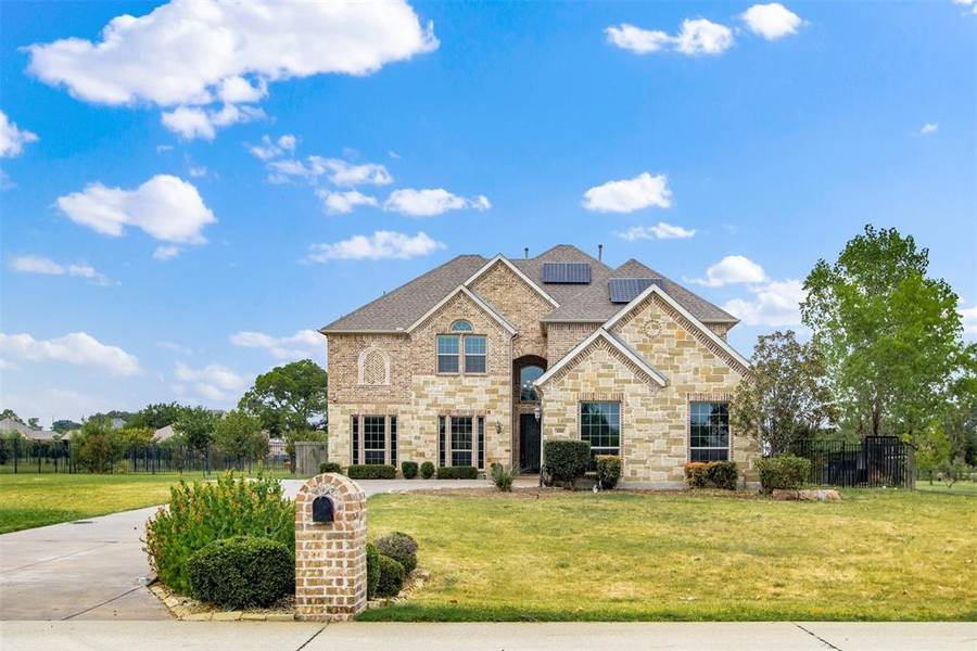 188 Las Colinas Trail, Cross Roads, TX 76227