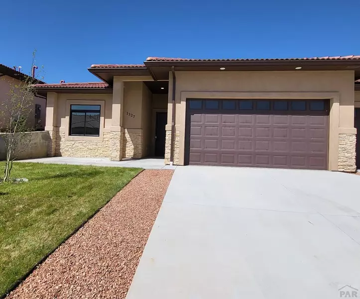 1327 Tierra Berienda, Pueblo, CO 81008