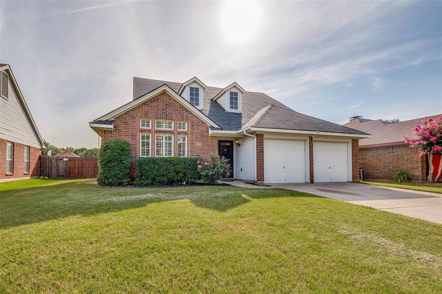 4650 Essex Drive, Grand Prairie, TX 75052