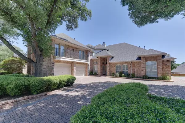 5407 Hunter Park Court, Arlington, TX 76017