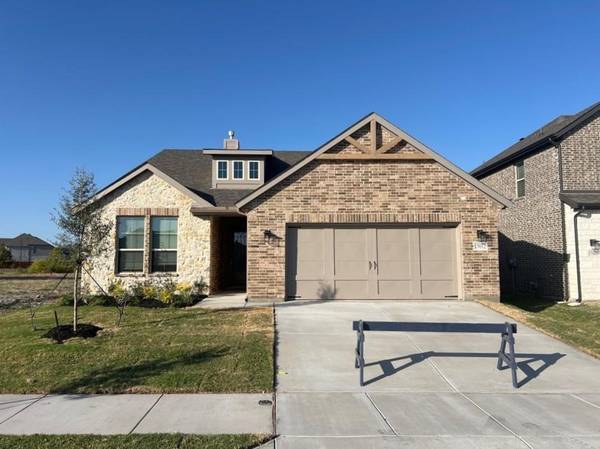 15012 Elite Drive, Aledo, TX 76008