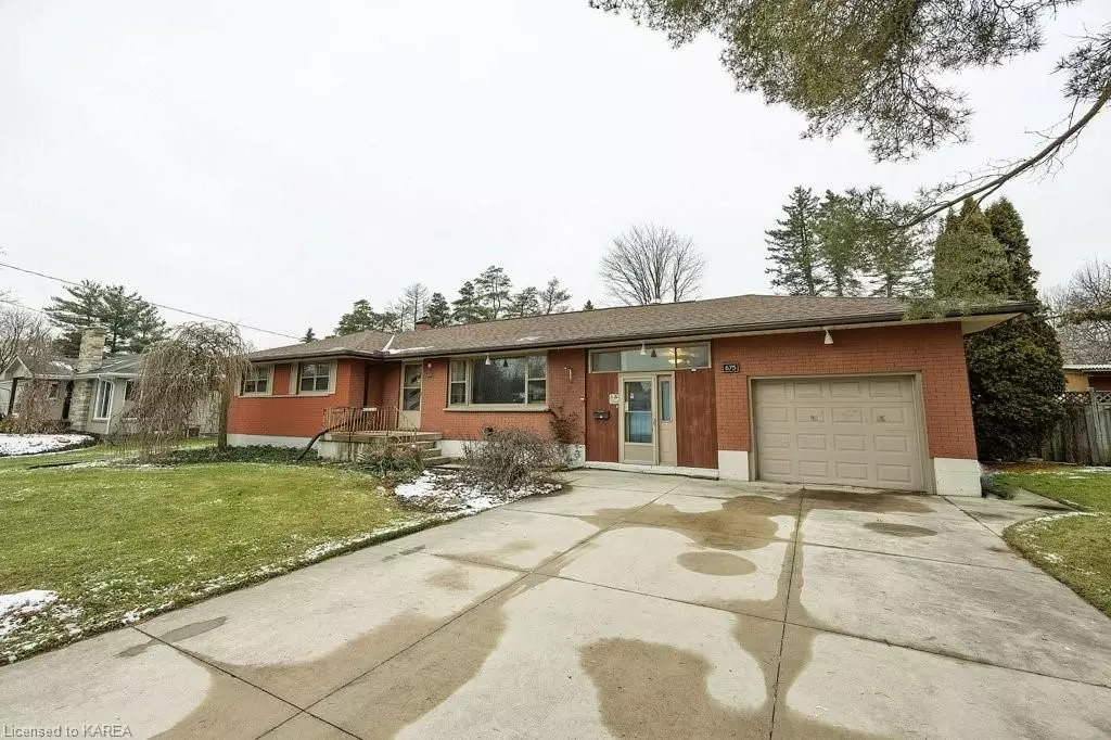 London, ON N6K 1P3,675 WESTMOUNT CRES