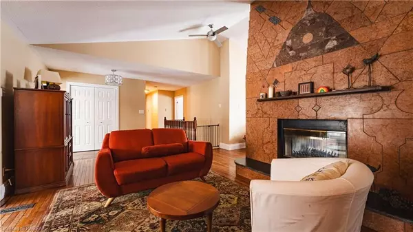 Kingston, ON K0H 1Y0,3806 ACCOMMODATION RD